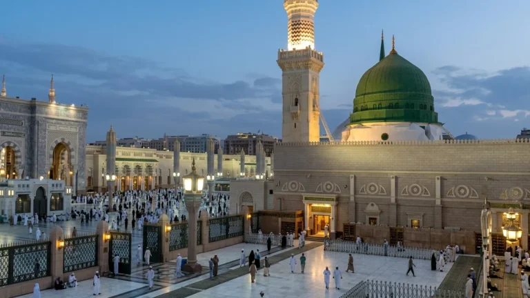 Madinah madinah green dome golden hour for Birmingham 4 Star 14 Nights Umrah Packages