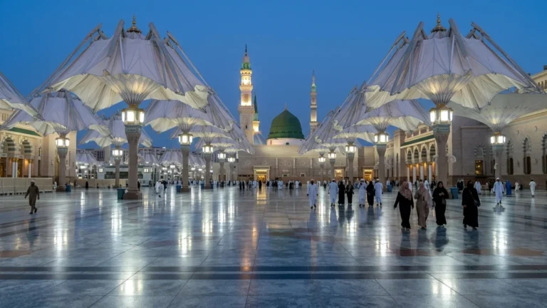 Madinah madinah courtyard reflections for October 5 Star 12 Nights Umrah Packages