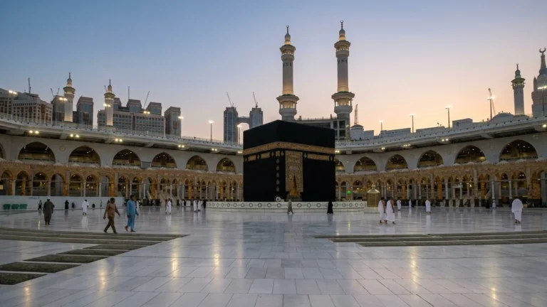 Makkah makkah kaaba courtyard dawn for September 3 Star 7 Nights Umrah Packages